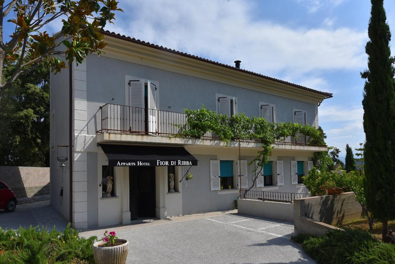 Appart'Hotel Fior Di Ribba Sartene  Bagian luar foto
